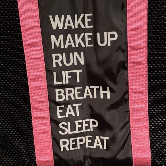 Lord & Taylor Bag and Bottle - Picture 5 of 7